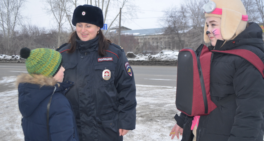 В день влюбленных Госавтоинспекция призывала ирбитчан любить ПДД