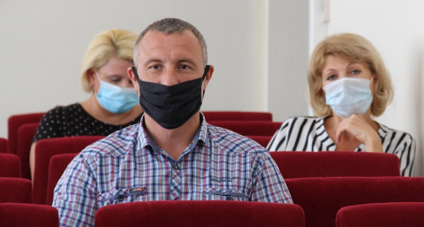 В администрации Ирбитского МО состоялось очередное заседание оперативного штаба по коронавирусу
