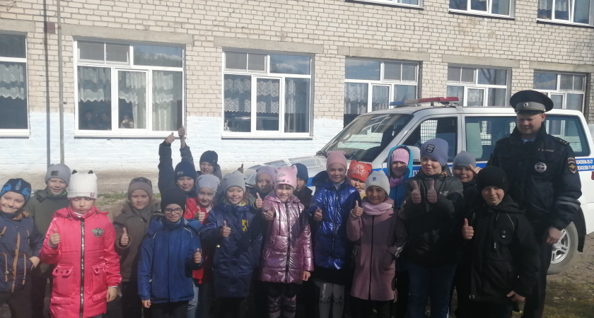 Сотрудники Госавтоинспекции Ирбита приняли участие в акции «Единый день профилактики»