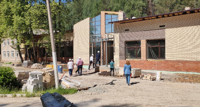 Заместитель губернатора Свердловской области Павел Креков сегодня побывал в Ирбите с рабочим визитом