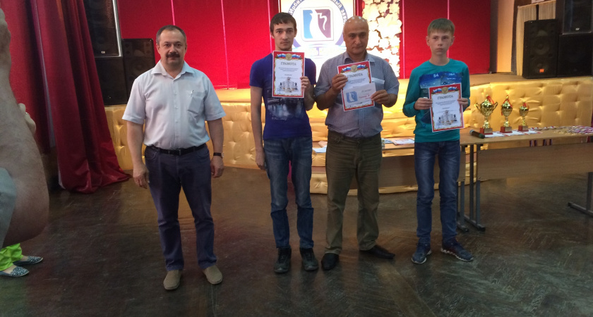В Ирбите прошел турнир командного Первенства Свердловской области среди сельских жителей по быстрым шахматам