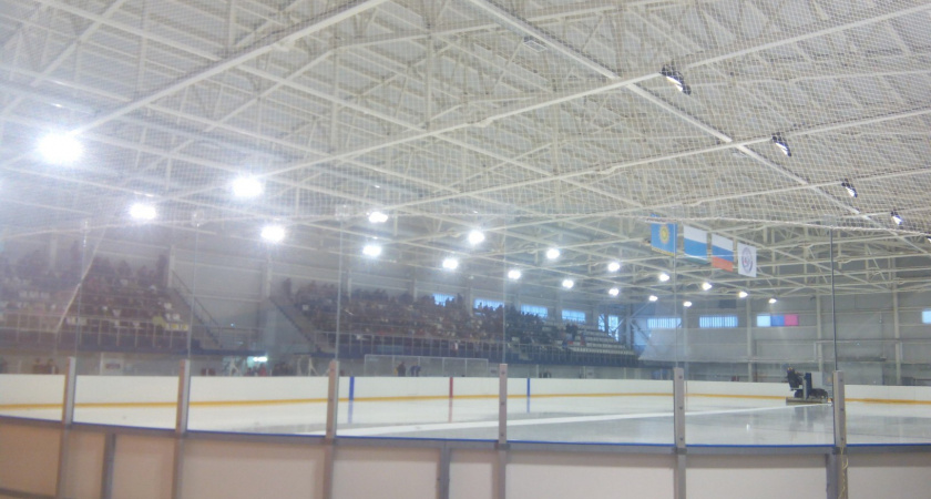 Хоккей. Энергия (Рефтинский) - Урал (Ирбит)