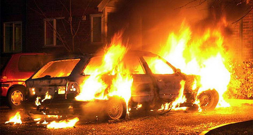 Как обезопасить свой автомобиль от поджога