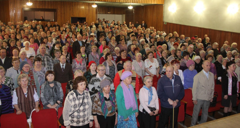 24 апреля в зале дворца культуры им. В.К. Костевича состоялось торжественное заседание детей войны