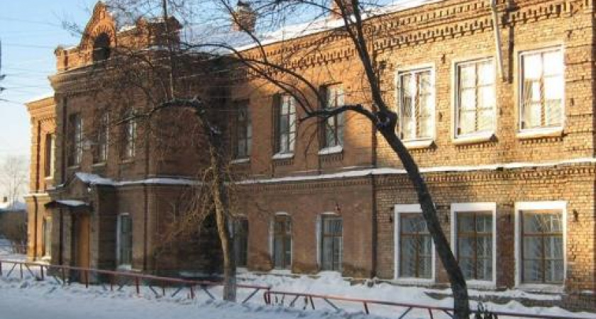 Директор школы в Ирбите попала под уголовную статью за растрату бюджетных денег