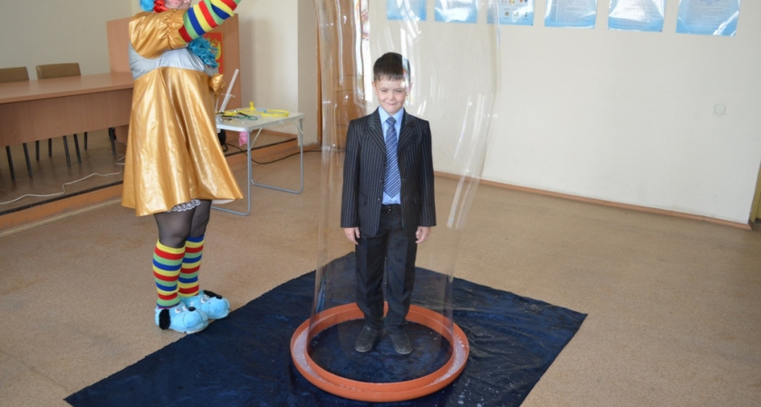 В Ирбитском отделе полиции первоклашек поздравили с Днем знаний