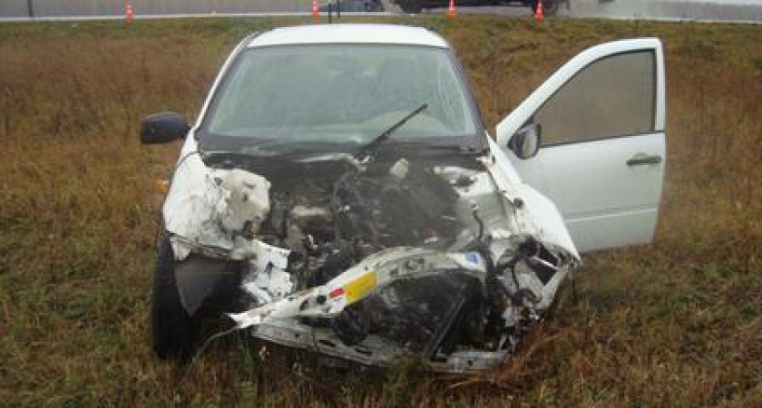 Водитель "Лады" при обгоне допустил столкновение с "Фиат Дукато"