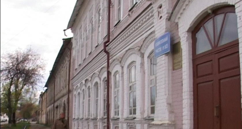 Учительница первая моя…