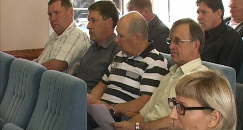 Официально. Аппаратное совещание