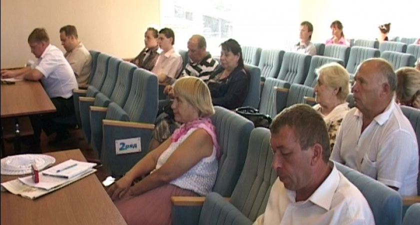 Публики на публичных слушаниях было мало