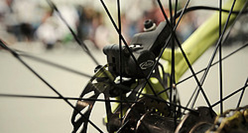 Складной велосипед и принципиально новые флешки: юные свердловские изобретатели завоевали пять медалей в Москве