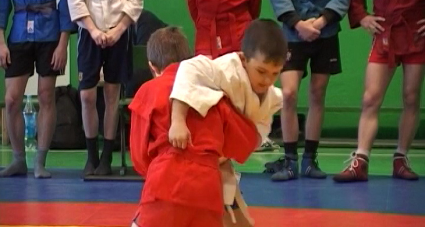 Ирбитские самбисты вновь привезли победу с соревнований