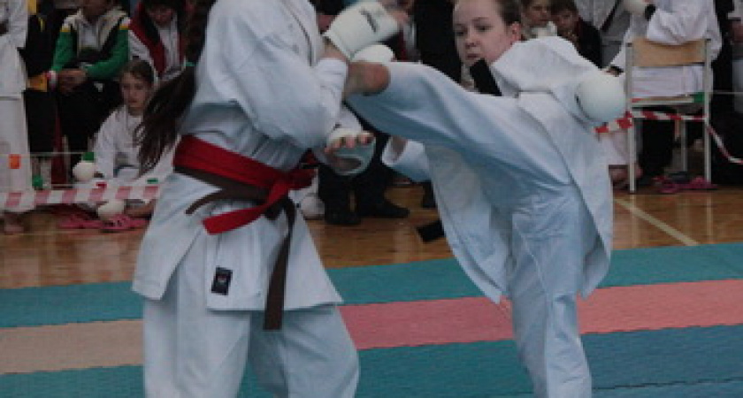 На татами только девушки