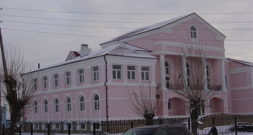 Выпускной - в институте коммерции и права