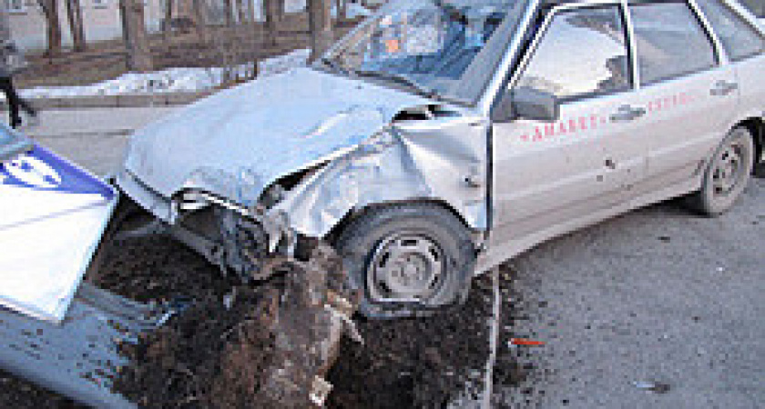 За выходные на дорогах области погибли 12 человек