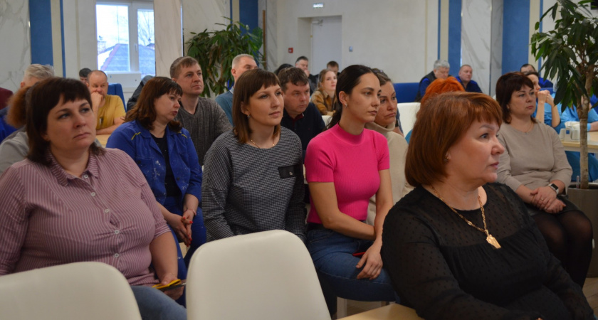 В Ирбите сотрудники полиции провели профилактическую беседу по мошенничеству с трудовым коллективом Ирбитского молочного завода