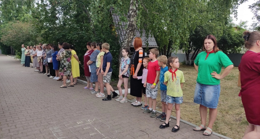 Фото к статье: Безопасные каникулы в Ирбитском центре социальной помощи семье и детям