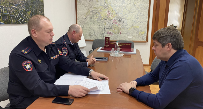 Врио заместителя начальника Управления Госавтоинспекции ГУ МВД России по Свердловской области провел рабочие встречи с главами Ирбита и Ирбитского района