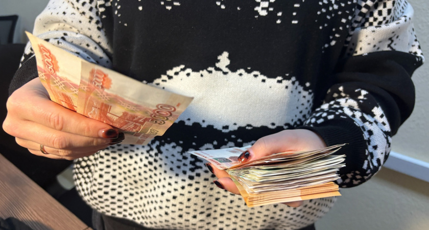 В банках Свердловской области выявлены фальшивые купюры на сумму свыше 130 тысяч рублей