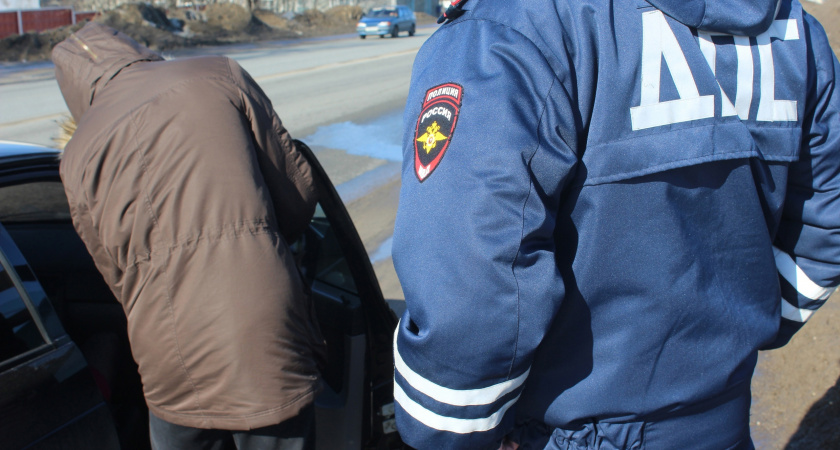 Водителей предупредили о штрафах за возраст авто: с 8 мая ГАИ будут тормозить на дорогах тех, у кого автомобиль старше 10 лет
