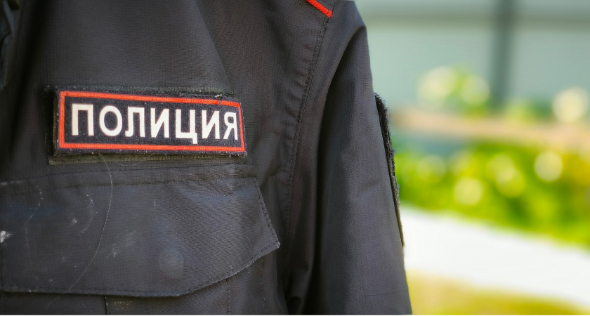 Четыре килограмма золота в чемодане: жителя Свердловской области осудили за контрабанду
