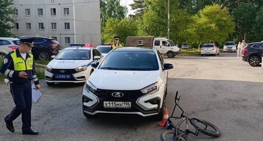 “Не успел затормозить”: в Свердловской области машина сбила 9-летнего ребенка на велосипеде