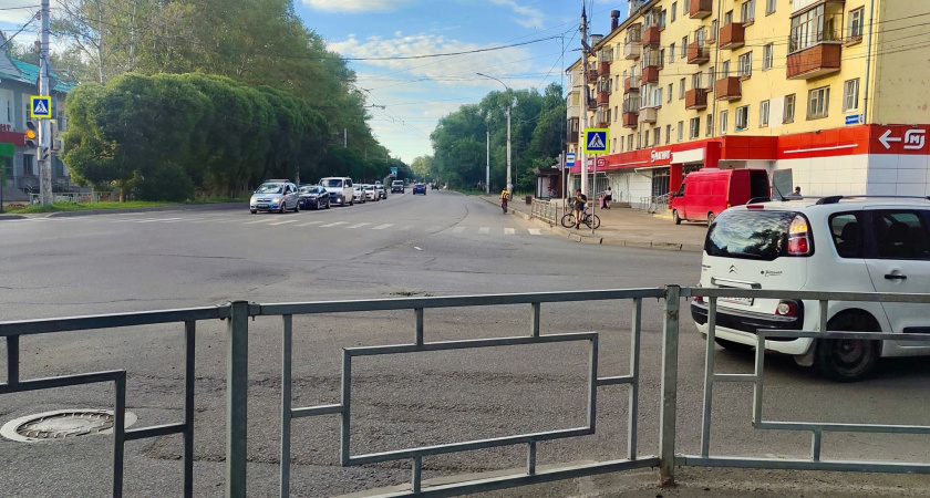 Какие 3 документа ГАИ не имеет права требовать у водителей и как легально отказать инспектору: ответ юриста