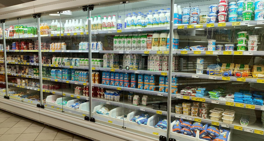 Сплошная "химия", а не продукт: Роскачество выявило бренды кефира, которые лучше не покупать даже со скидкой