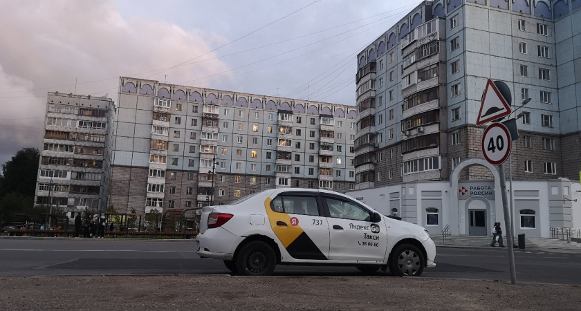 Поездка на такси во время «Ночи музыки» в столице Свердловской области стоила более тысячи рублей