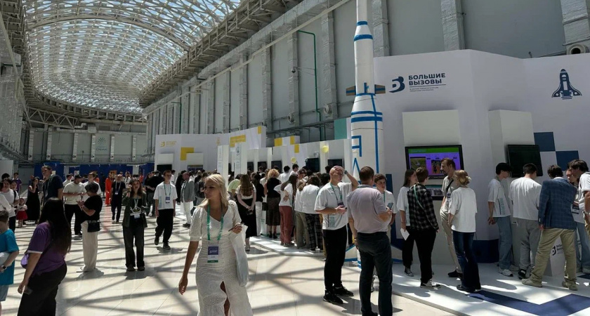 Школьник из Ирбита разработал цифрового двойника подводного робота на фестивале “Большие вызовы”