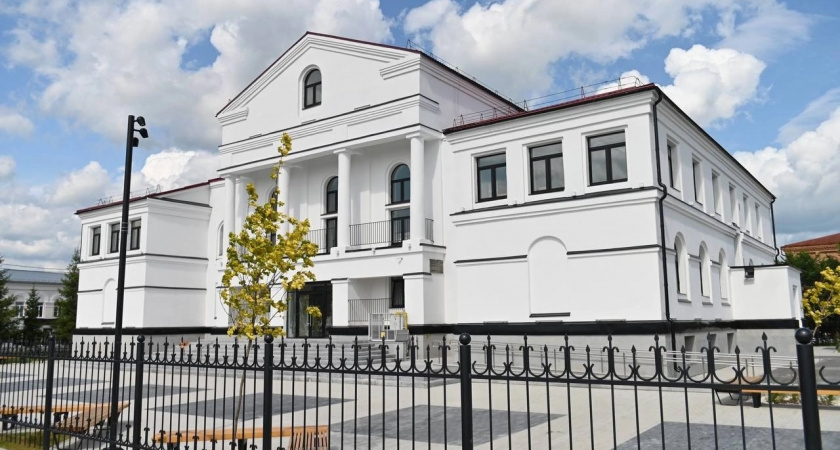 Свердловская область активно готовится к новому учебному году: в Ирбите открываются новые образовательные учреждения