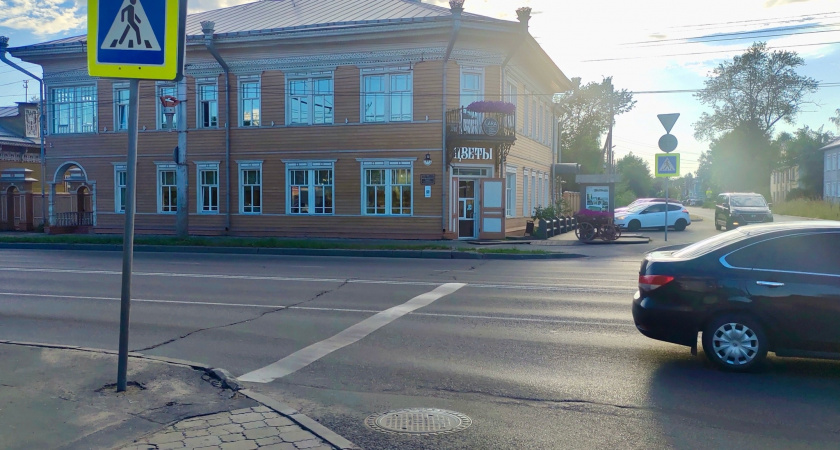 ГАИ ответила - что нужно делать, если вы уже пересекли стоп-линию и загорелся красный сигнал светофора