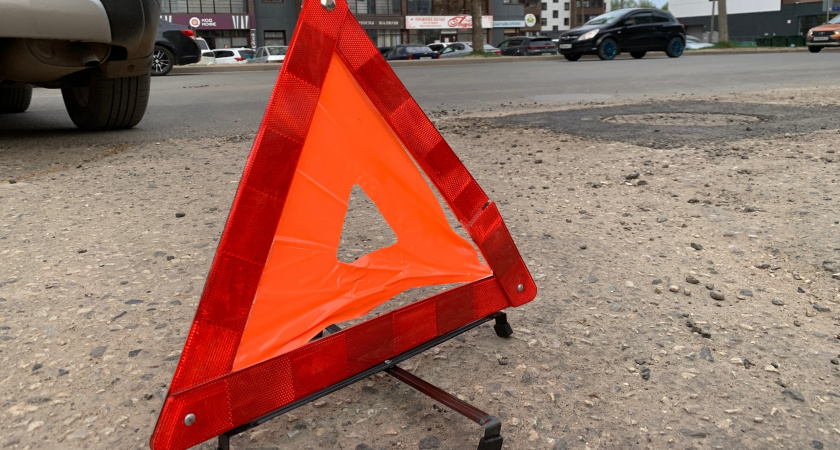 В Свердловской области Мазда насмерть сбила пешехода на переходе