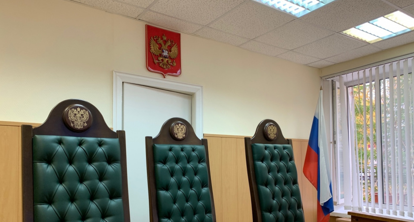 Семь жителей Свердловской области пострадали от “оконного афериста”