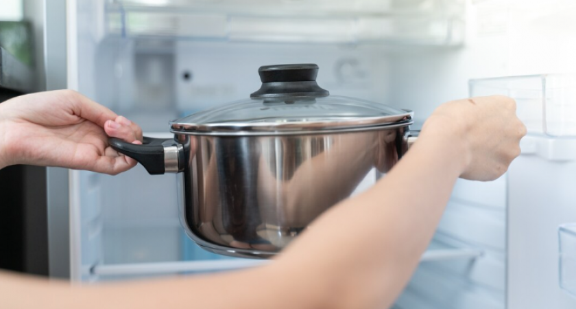 Сколько по времени хранится суп в холодильнике и можно ли его замораживать — запомните на всю жизнь