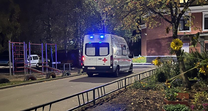 Жительница Свердловской области подает в суд на больницу из-за оставленной в организме салфетки