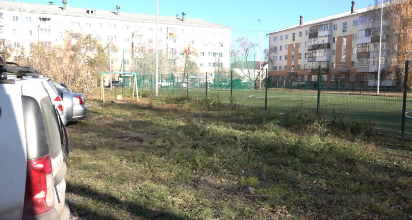 В Ирбите преобразуют дворовую территорию при поддержке областного бюджета
