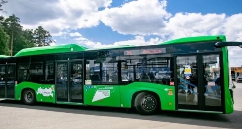 В Свердловской области закупят для городов более двухсот новых автобусов
