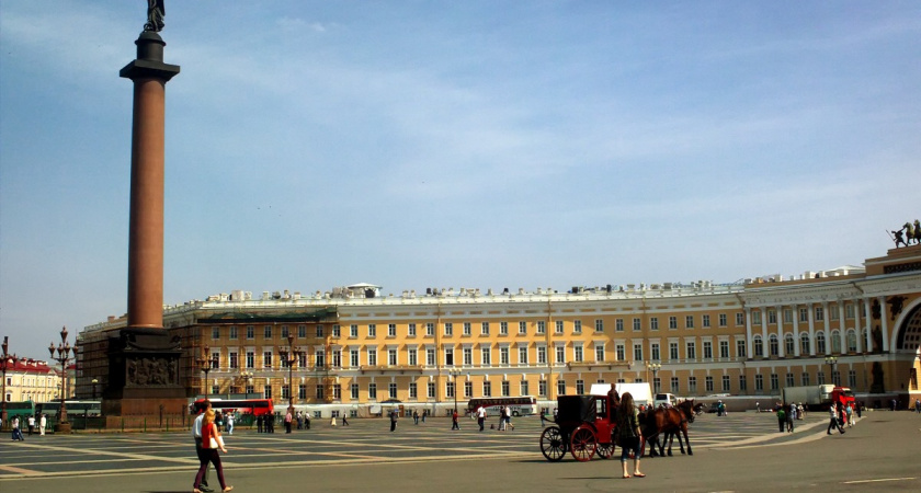 12 лет в Петербурге: 8 привычек местных жителей, к которым я никогда не привыкну