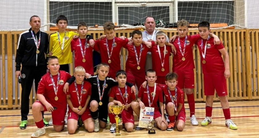 Ирбитские юные футболисты завершили турнир по футзалу на последнем месте