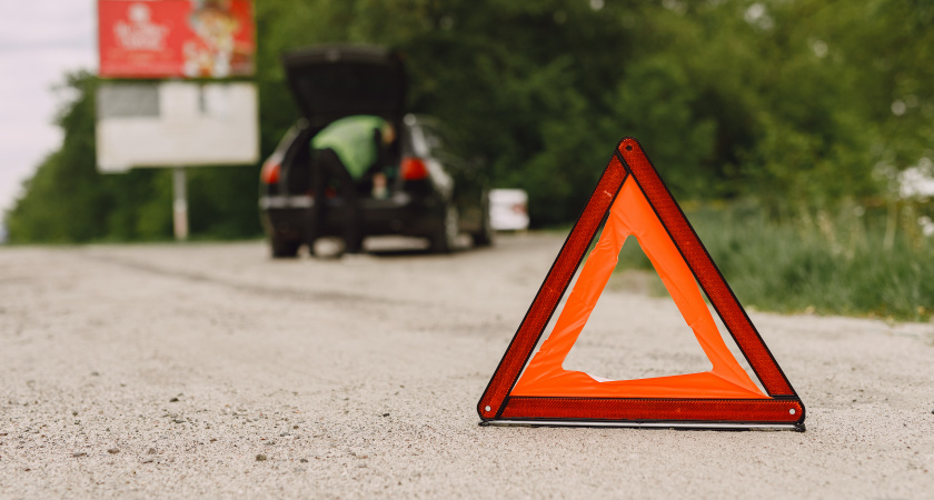 Верховный суд поставил точку: как следует объехать препятствие – по встречной или по обочине?