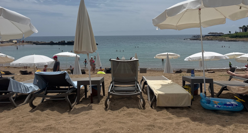 Хотите отдыхать и загорать на море зимой? Топ-5 мест для тех, кто мечтает о пляже в декабре