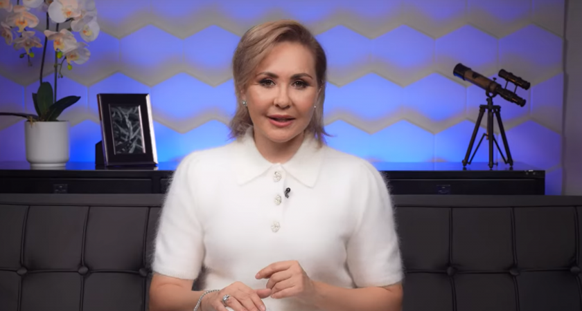 Василиса Володина уверена: у этого знака впереди головокружительный карьерный рост