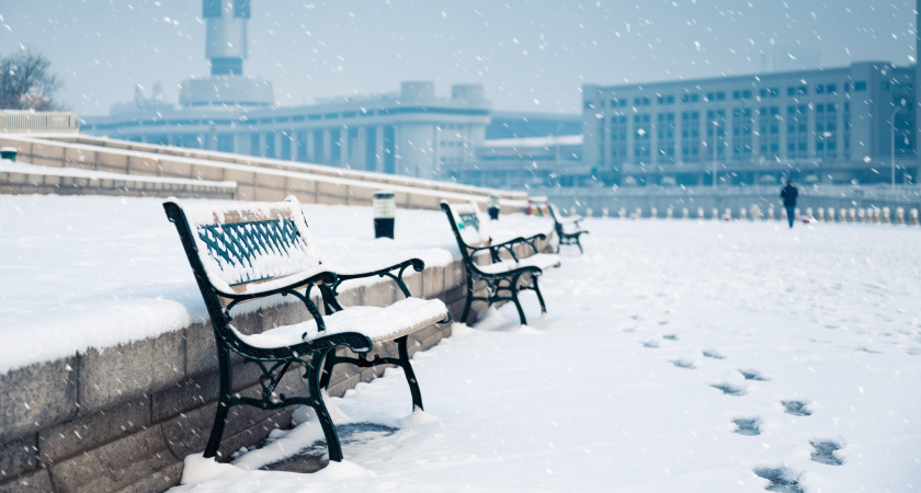 Туристам назвали место, где дешевле всего можно отдохнуть на Новый год всей семьей