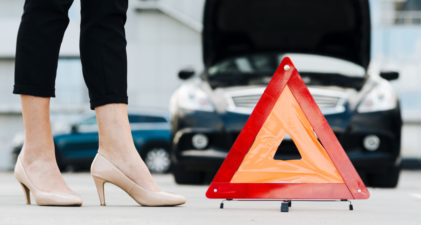 Верховный суд окончательно поставил точку: как следует объезжать препятствие – по встречной или по обочине?