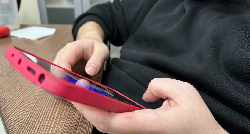 В Свердловской области запускают телефонную линию для сообщений о коррупции