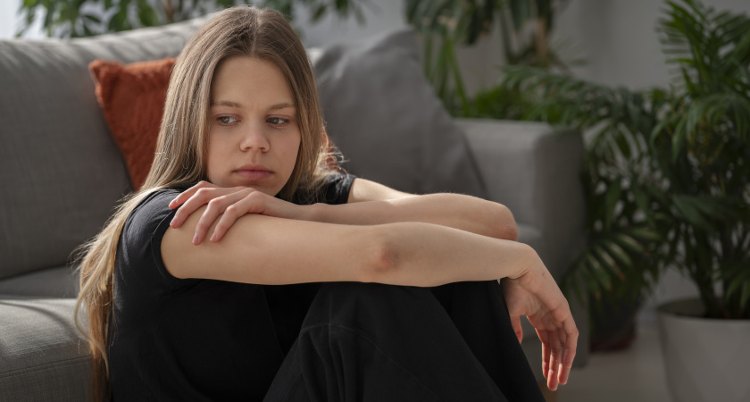 Скрытая ненависть "близких": 8 рубцующих примеров близких людей, которые нужно пресекать на корню