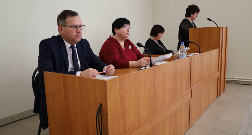 В Ирбитском районе утвердили бюджет на 2026 год