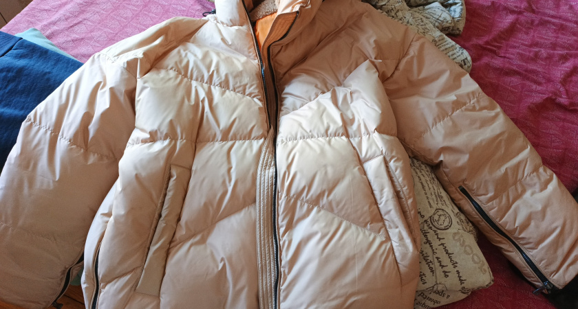 Никаких комков и разводов: 1 уникальный способ полностью отстирает и сохранит шикарный вид пуховика - как новый