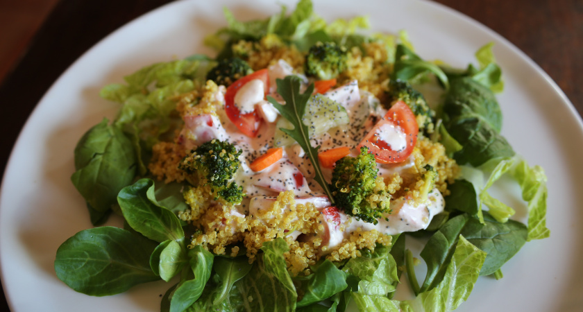 Забыла про оливье. Салат «Улыбка» — ваше новое новогоднее правило. Сочетание вкусов — просто уникальное